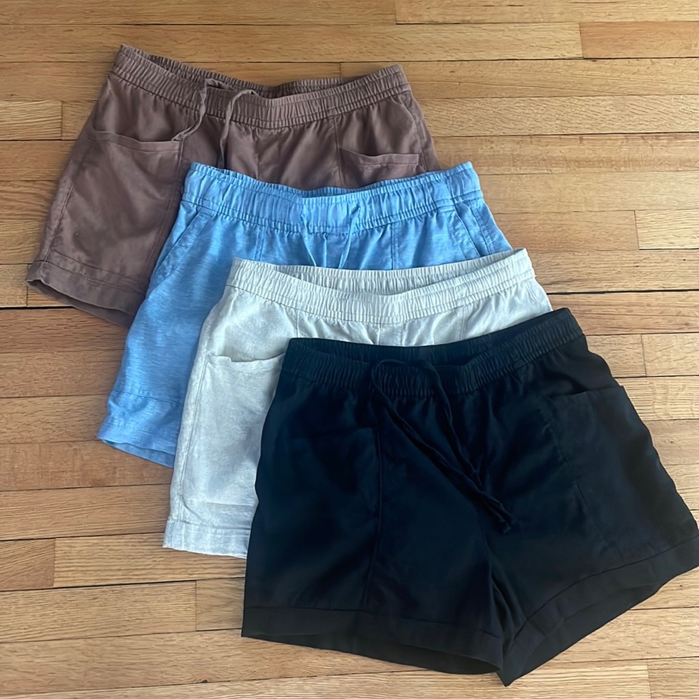 Lot of 4 Pair High Rise Linen Shorts